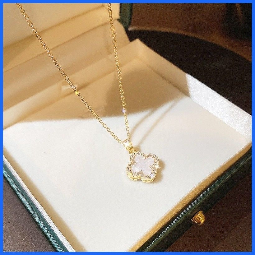 Two Side Clover Pendant